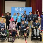 イーパラのメンバーを中心とする約10人の集合写真